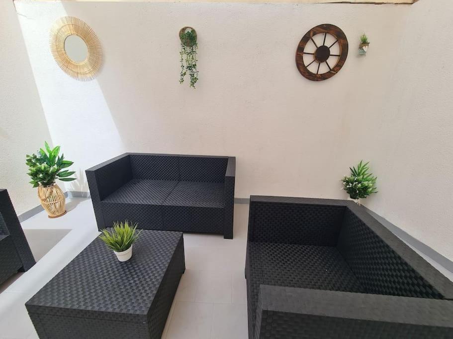 Beautiful Apartment With Patio 托雷维耶哈 外观 照片